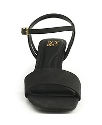 New York & Company Women's Garnet Kitten Heels