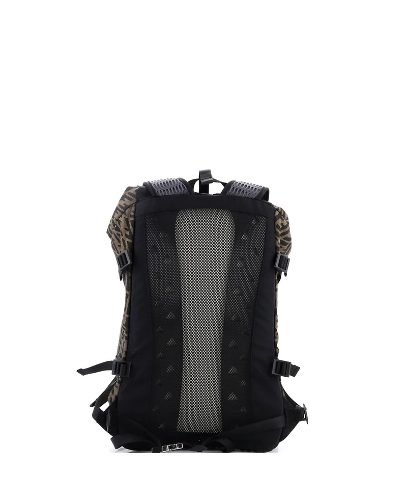 Pre-Owned Fendi Sarah Coleman Ferrino Ripstop Backpack Vertigo Zucca Canvas