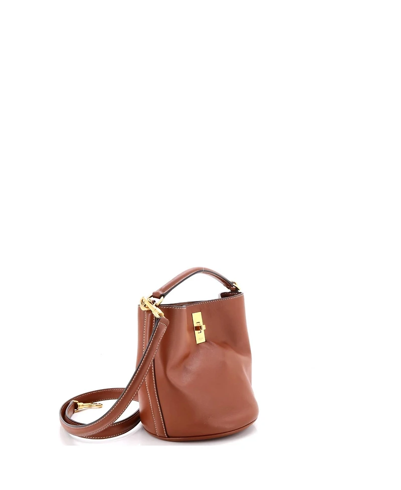 Pre-Owned Celine Teen Bucket 16 Bag Leather