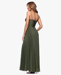 Xscape Women's Sleeveless Sweetheart Neck Gown