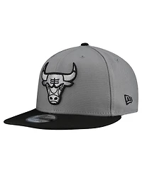 New Era Men's Gray Chicago Bulls Core Logo Storm Gray Two-Tone 9FIFTY Snapback Hat