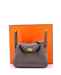 Pre-Owned HERMES 26 Lindy Bag Clemence