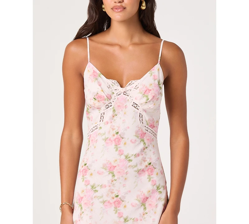 Astr the Label Women's V-Neck Sleeveless Dress