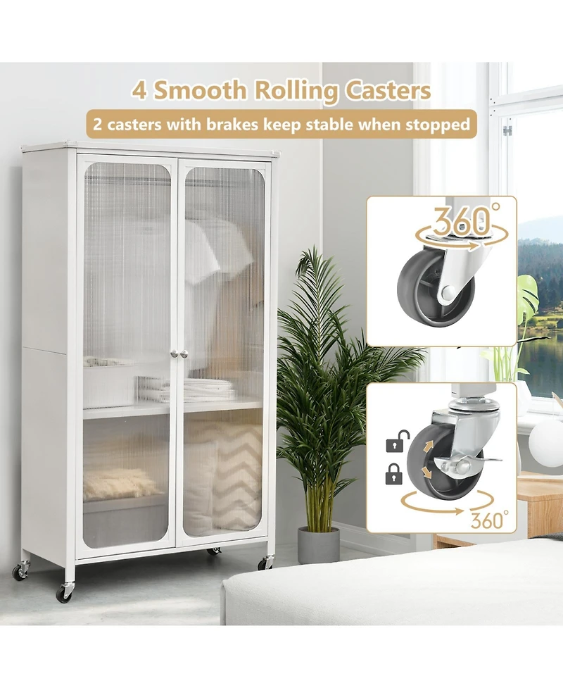 Gouun Closet with Dual Hanging Sections and Doors