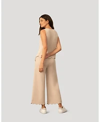 Cable & Gauge Women's Scallop Trim Top and Capri Pant Set