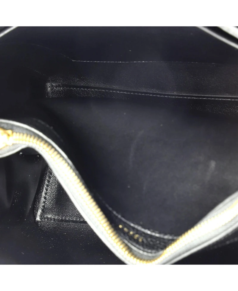 Pre-Owned Celine Medium 16 Top Handle Bag Grained Calfskin