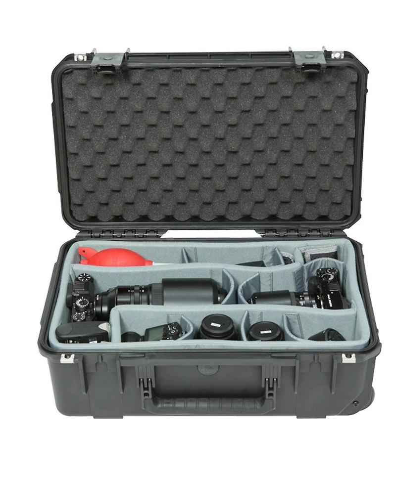 Skb iSeries 3i-2011-7 Rolling Carry-on Case with Think Tank Designed Photo Dividers