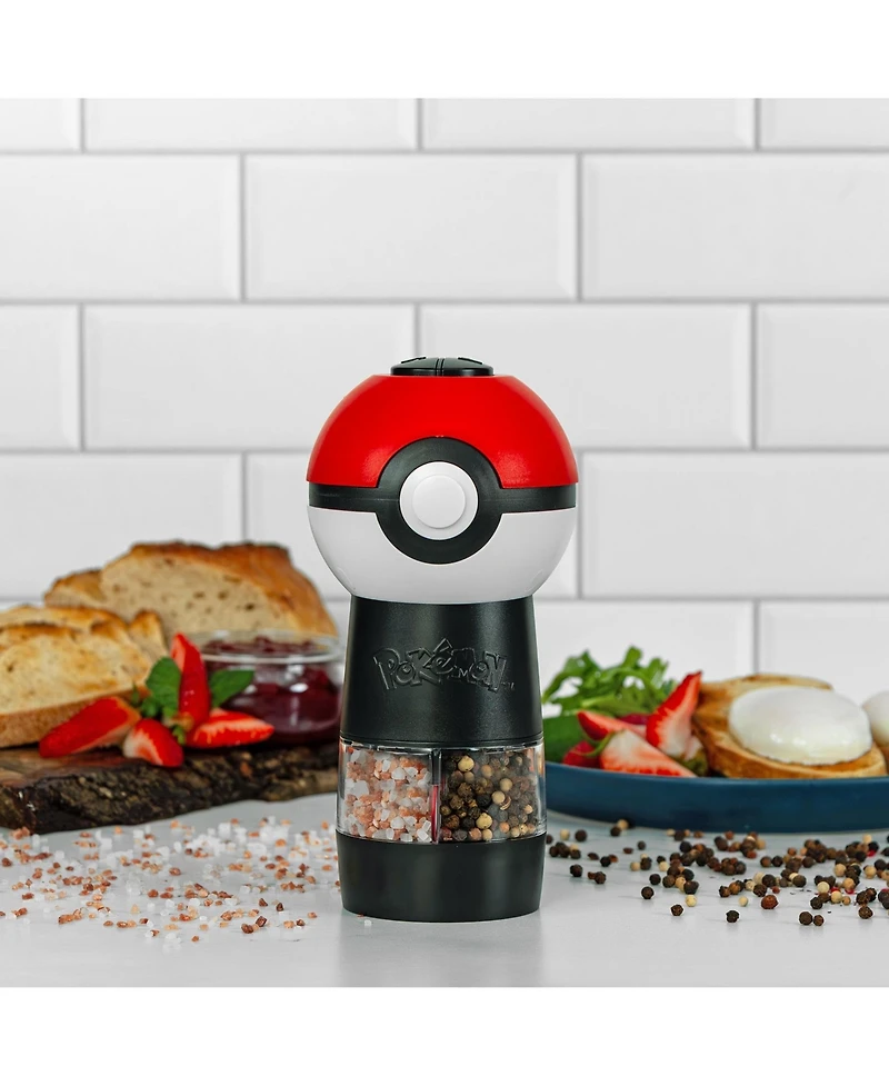 Uncanny Brands Pokemon Poke Ball Salt and Pepper Grinder