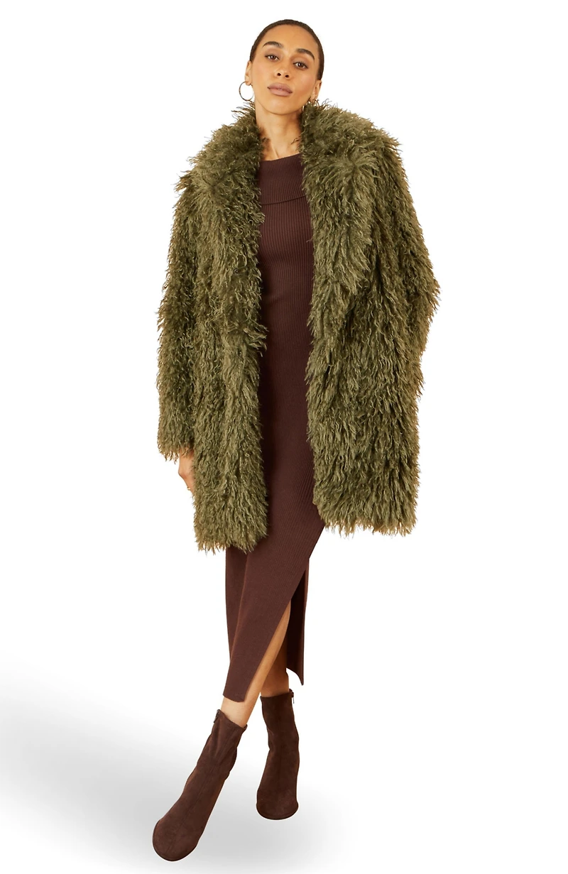 Yumi Women's Luxe Long Hair Faux Fur Coat