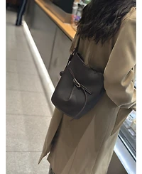 Susu Solene Leather Bucket Bag Minimalist Shoulder Crossbody Purse