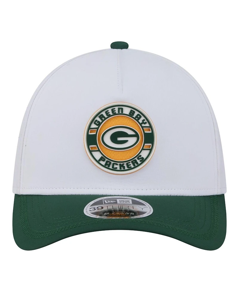 New Era Men's White/Green Bay Packers Patch 39THIRTY A-Frame M-Crown Perforated Flex Hat