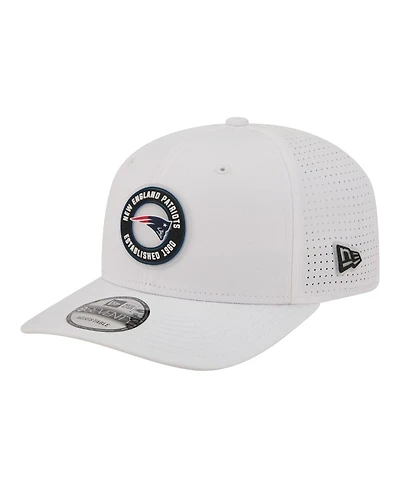 New Era Men's White New England Patriots Coolera 9SEVENTY Adjustable Hat
