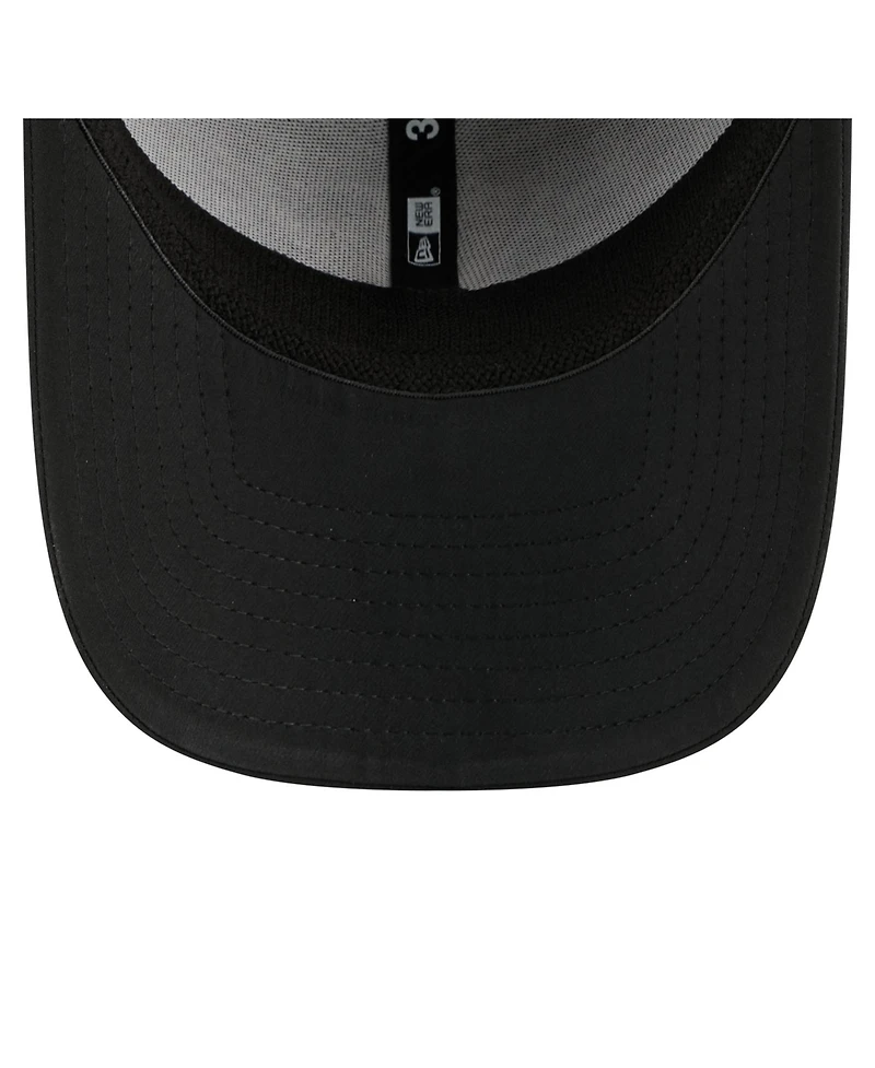 New Era Men's Black Pittsburgh Penguins Logo 39THIRTY Flex Hat
