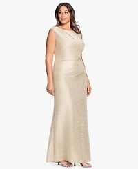 Betsy & Adam Plus Sleeveless Crewneck Gown
