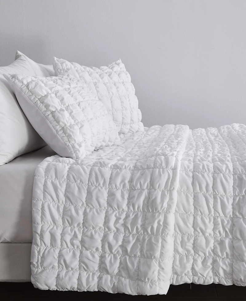 Linery & Co. Marshmallow Puff Quilt Set With Shams