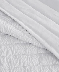 Linery & Co Floral Textured Quilt Set With Shams
