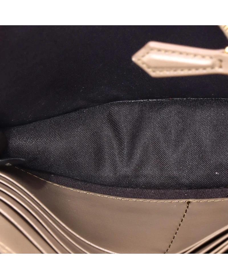 Pre-Owned Fendi Logo Wallet on Chain Embossed Leather