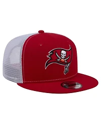 New Era Men's Red Tampa Bay Buccaneers Core Team 9FIFTY Trucker Snapback Hat
