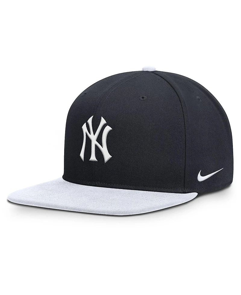 Nike Men's Navy/White New York Yankees Primetime Pro Dri-fit Snapback Hat