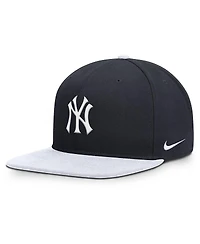 Nike Men's Navy/White New York Yankees Primetime Pro Dri-fit Snapback Hat