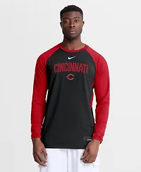 Nike Men's Black Cincinnati Reds Authentic Collection Raglan Dri-fit Sweatshirt
