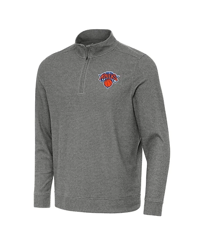 Antigua Men's Heather New York Knicks Subtle Quarter-Zip Sweatshirt