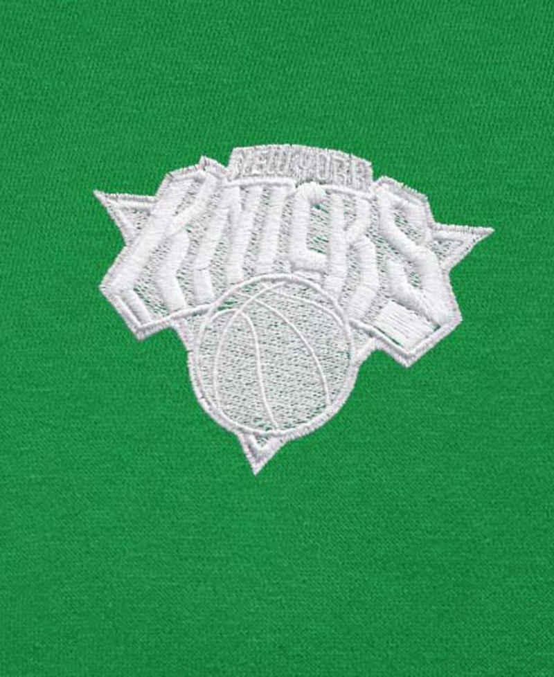 Antigua Men's Kelly Green New York Knicks St. Patrick's Day Victory Raglan Pullover Hoodie