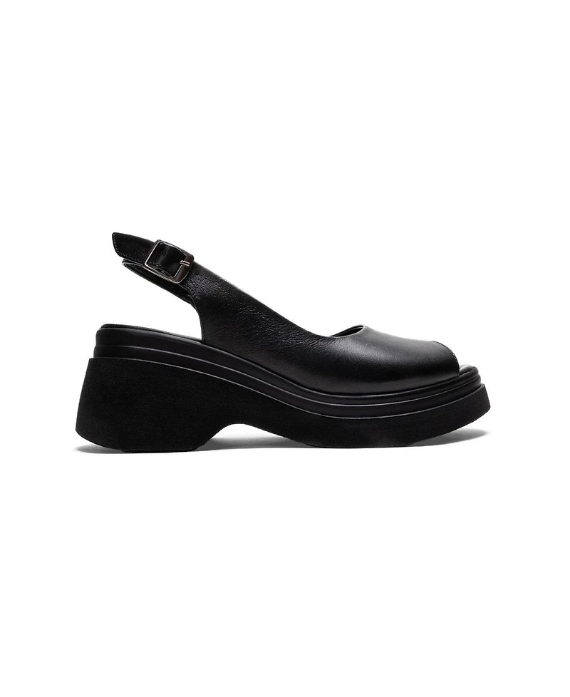 Forever & Always Shoes Women's Laure Leather Wedge Sandal