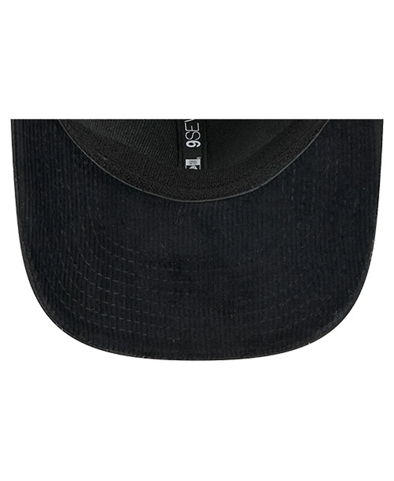New Era Men's Black Detroit Red Wings Quilted Nylon 9SEVENTY Adjustable Trucker Hat
