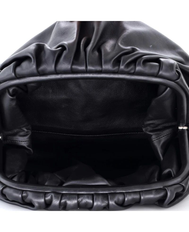 Pre-Owned Bottega Veneta The Pouch Leather