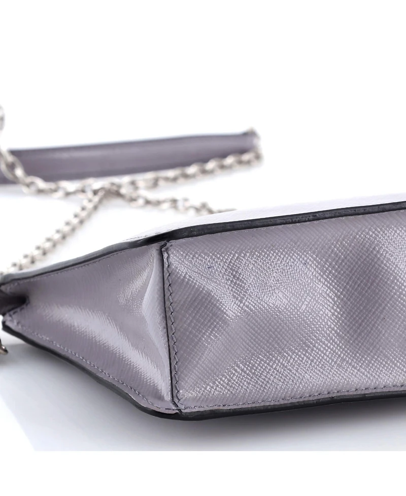 Pre-Owned Prada Small Chain Crossbody Bag Vernice Saffiano Leather