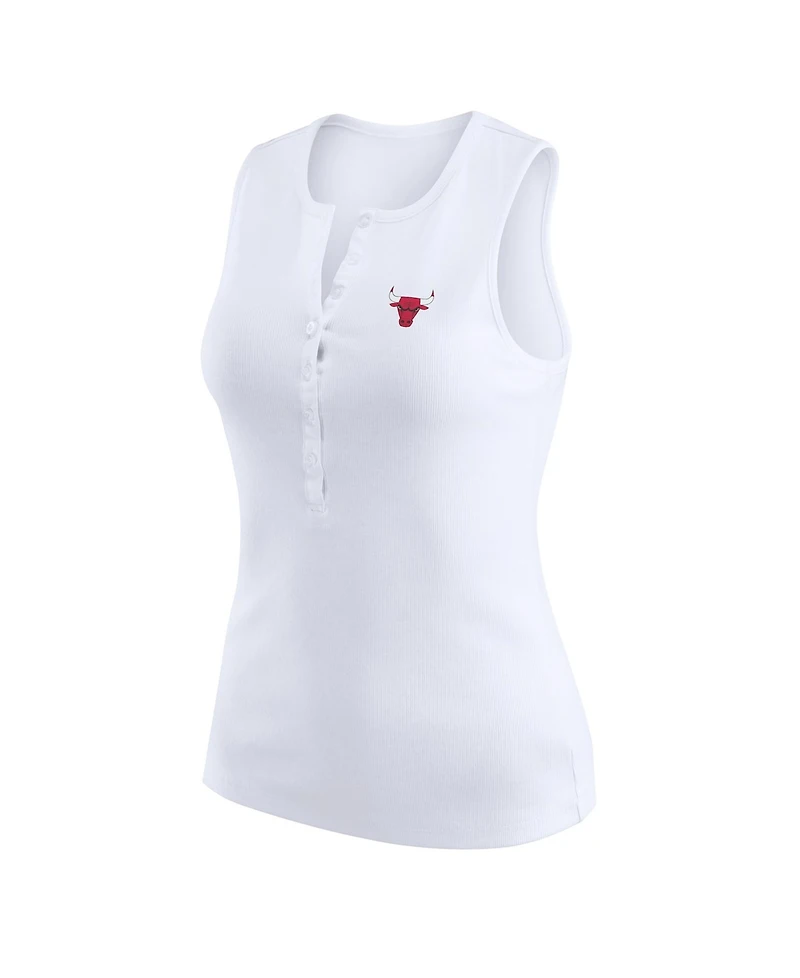 Wear by Erin Andrews Women's White Chicago Bulls Rib-Knit Henley Tank Top