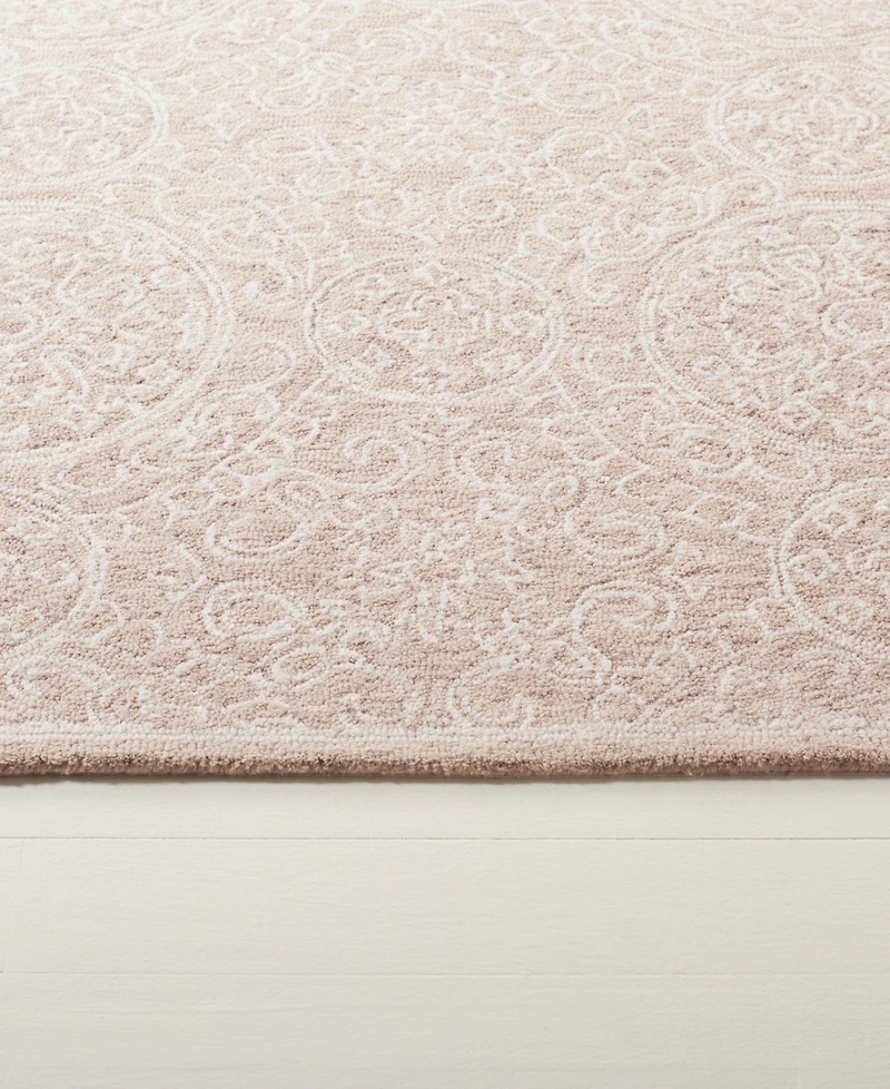 Lauren Ralph Lauren Finnegan LRL6937B 4'X6' Area Rug