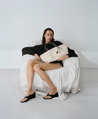 Mango Women's Canvas Tote Bag