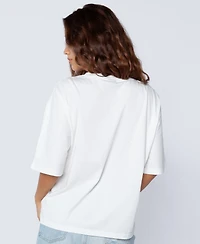 Hype And Vice Women's White New York Knicks Oversized Football T-Shirt