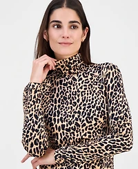 T Tahari Women's Printed Shirred Turtleneck Top