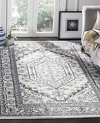 Safavieh Adirondack 108 Ivory and Navy 5'1" x 7'6" Area Rug
