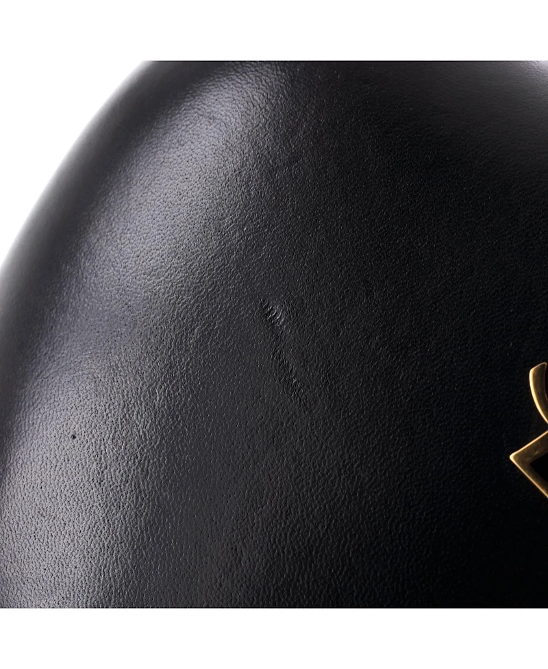 Pre-Owned Saint Laurent Small Love Heart Chain Box Clutch Leather