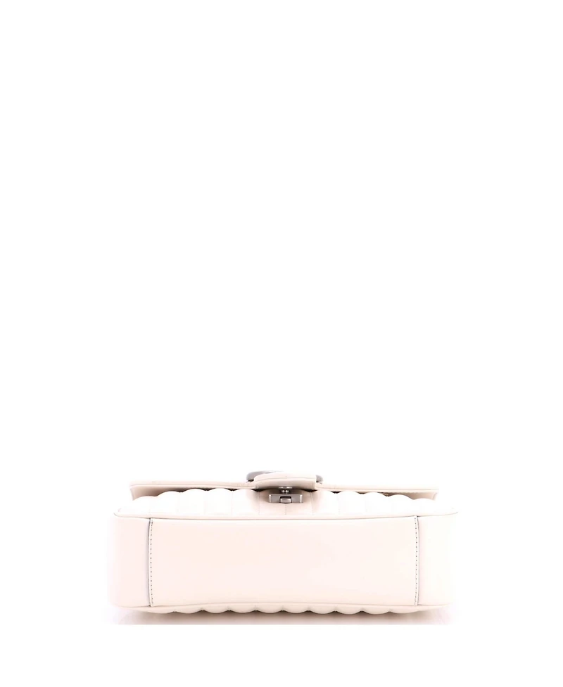 Pre-Owned Gucci Medium Gg Marmont Flap Bag Mixed Matelasse Leather