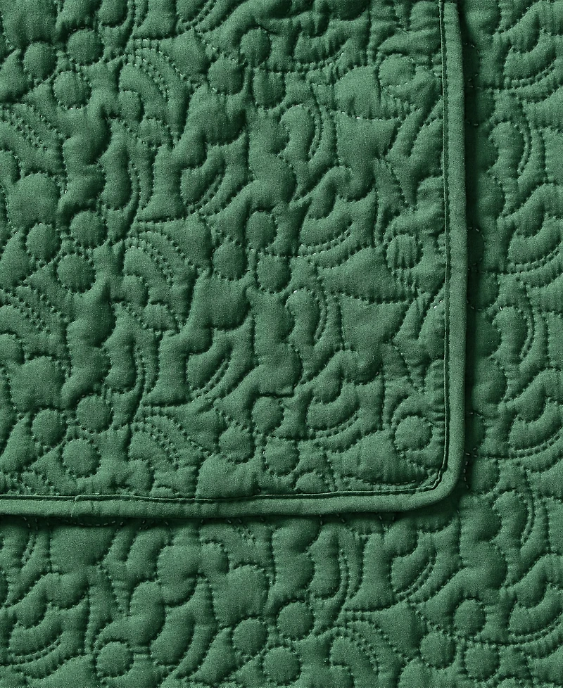 Seventh Studio Holly Pinsonic Quilted 3-Piece Quilt Set