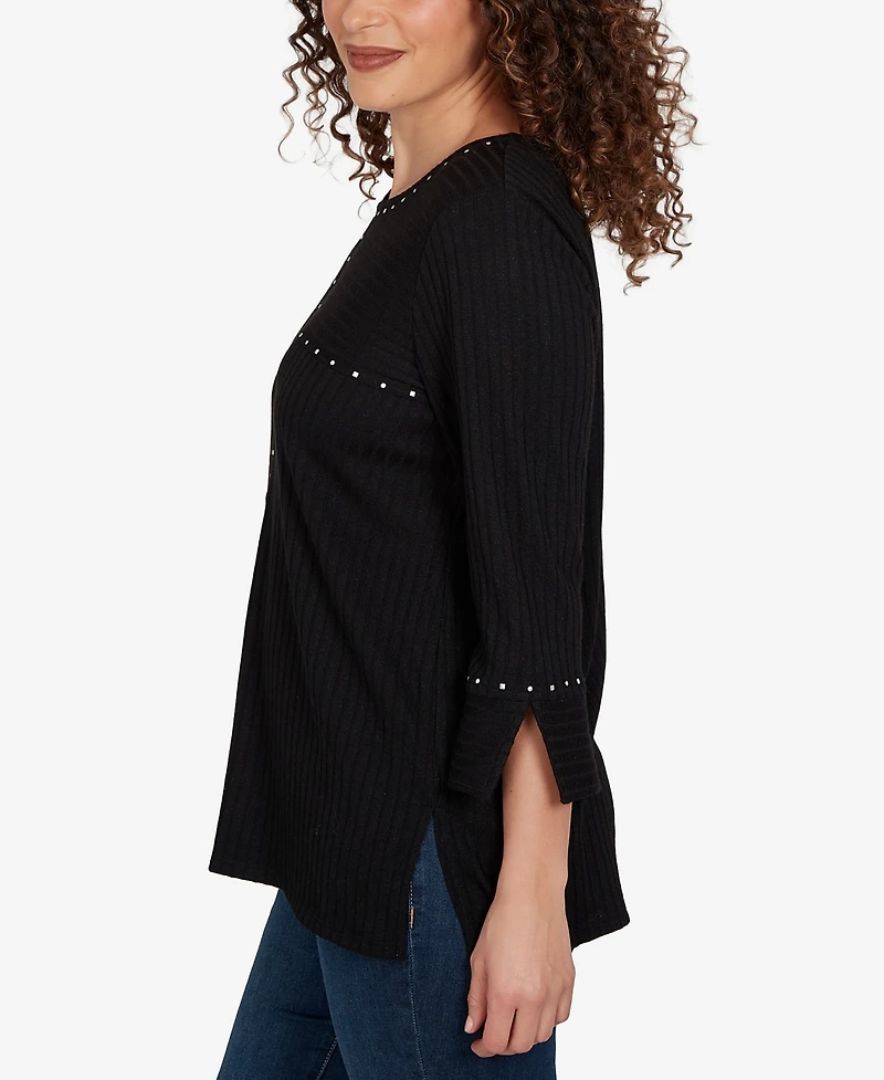 Alfred Dunner Petite Spliced Texture Metallic Studded Top
