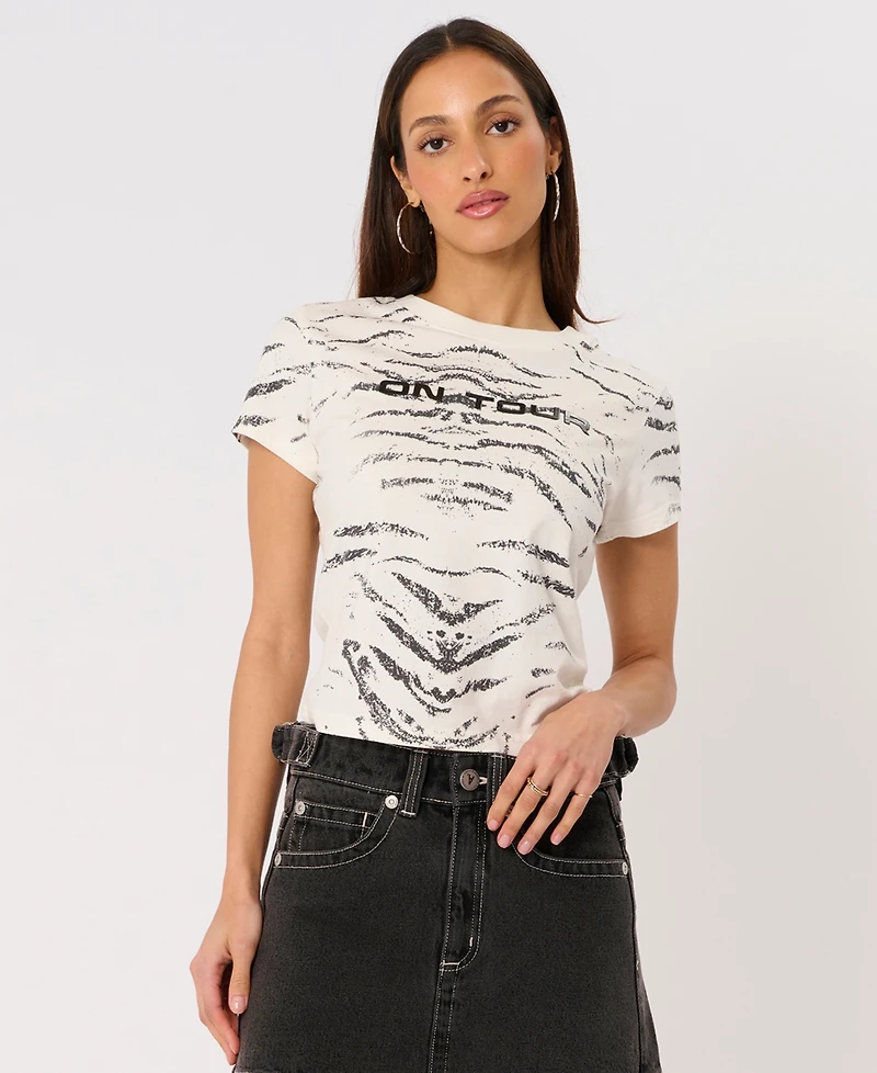 Abrand Women's On Tour Short-Sleeve T-Shirt