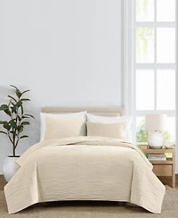 Royal Velvet Wavy Cotton Matte Velvet 3 Piece Quilt Sets