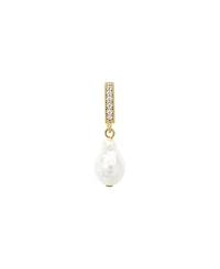 Bearfruit Jewelry Nacre Cultured Pearl Necklace with Teardrop Shaped Charm Pendant