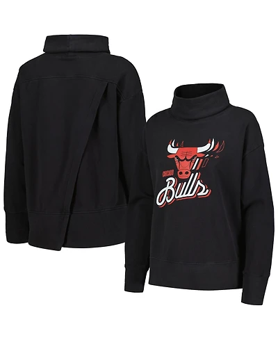 LevelWear Women's Black Chicago Bulls Sunset Pullover Sweatshirt