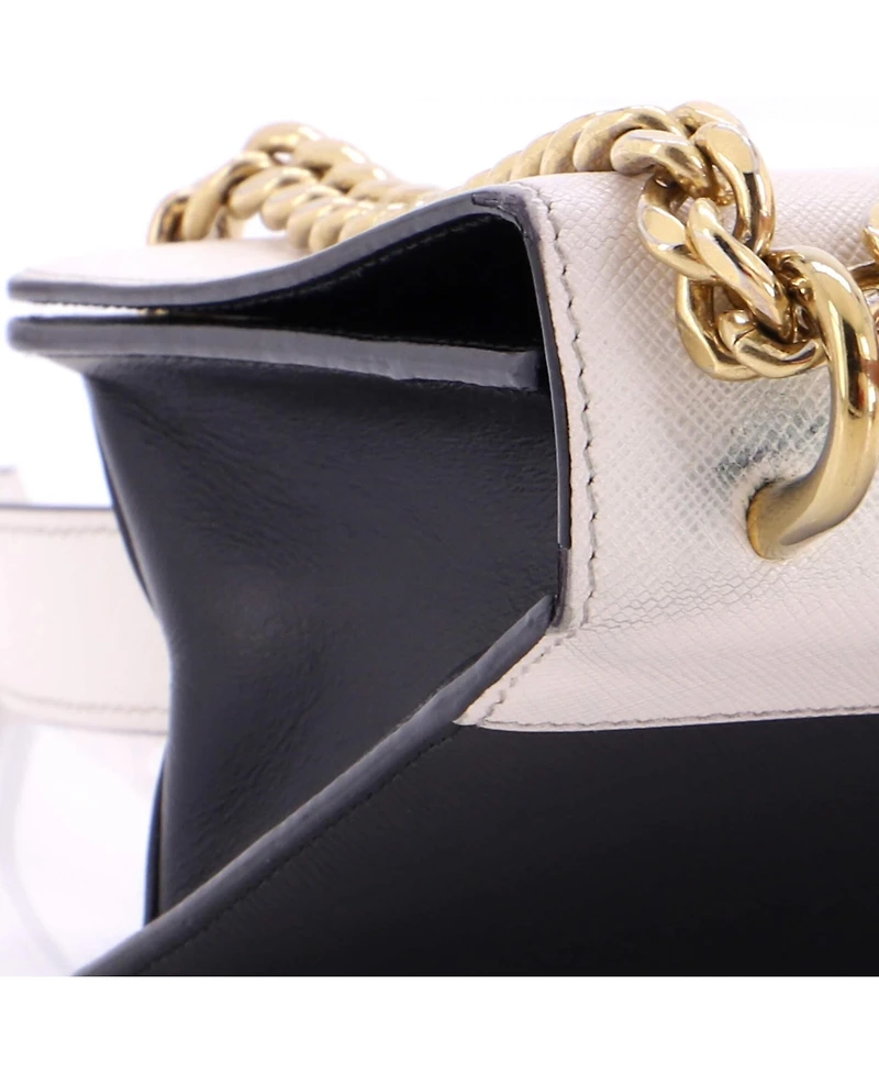Pre-Owned Prada Small Chain Flap Bag Saffiano Leather