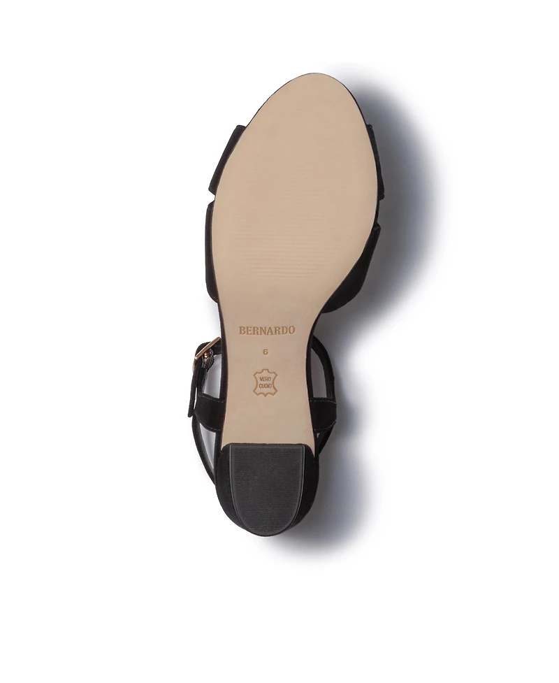 Bernardo Footwear Women's Ginni Mid Heel Sandal