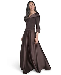 Jessica Howard Women's Rhinestone Cuff Dress