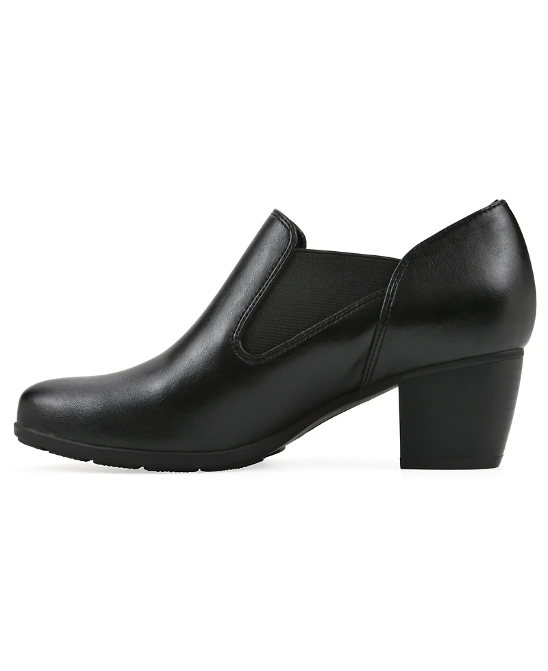 Cliffs by White Mountain Women's Anstey Slip-On Booties