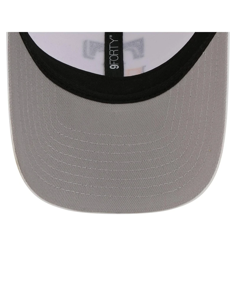 New Era Men's White Texas Rangers Flag 9FORTY Trucker Adjustable Hat